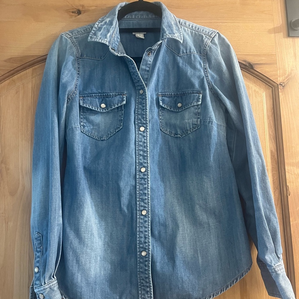 J. Crew Blue Classic Jeans with Subtle Gradient Wash